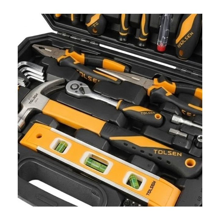 Tolsen tool set installed and lit