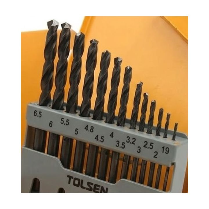 Tolsen tool set shown in its packaging