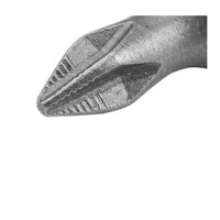 Close-up detail of the Tolsen drill bit set
