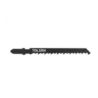 Tolsen saw shown in its packaging