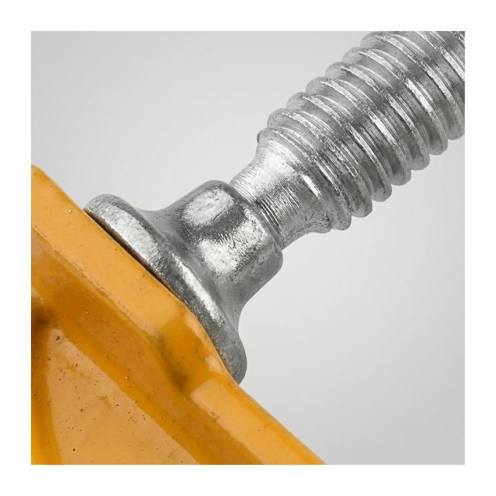Close-up detail of the Tolsen clamp