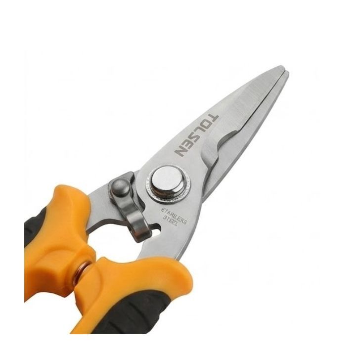 Close-up detail of the Tolsen tool