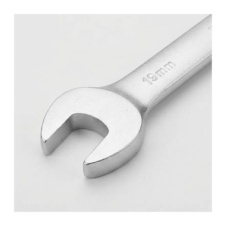 Tolsen spanner shown in its packaging