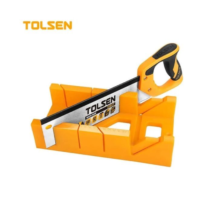 Tolsen saw shown in its packaging