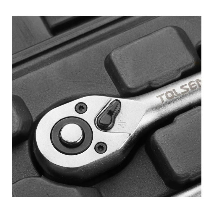 Tolsen socket set installed and lit