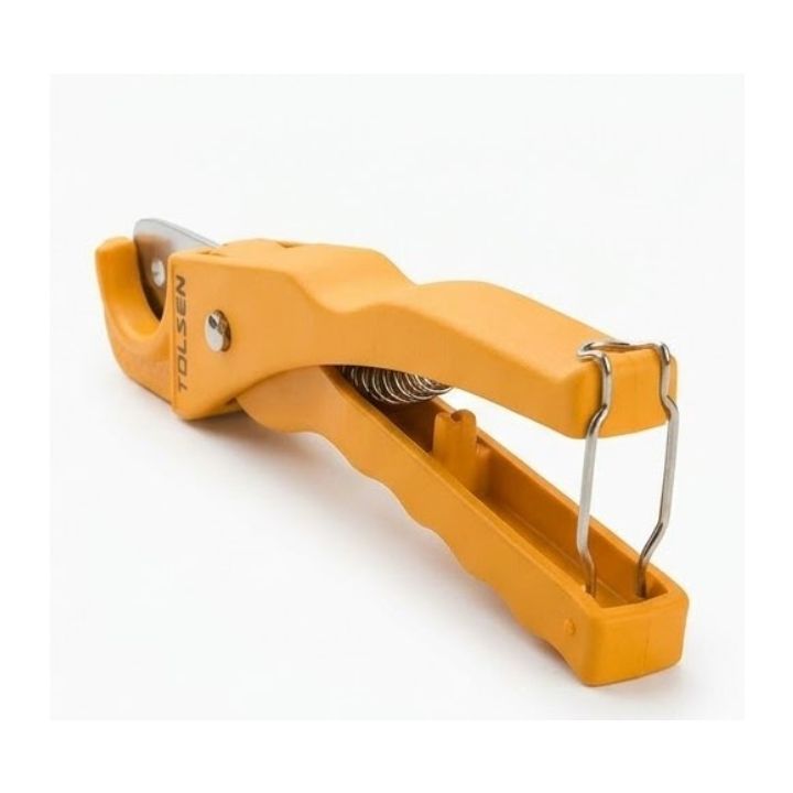 Tolsen cutter shown in its packaging
