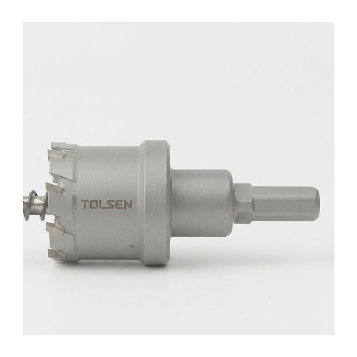 Tolsen saw shown in its packaging